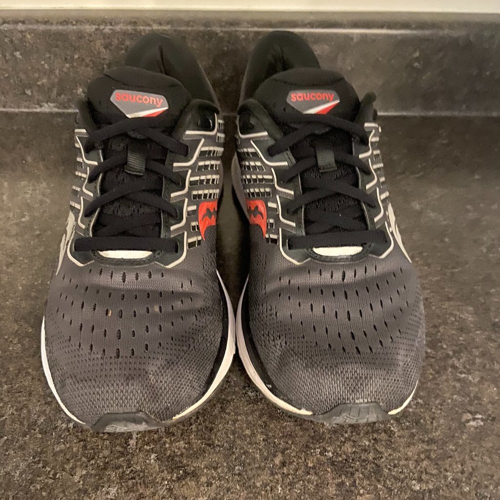 Saucony Ride 13 Running Shoes - Size 10 - Picture 3 of 8